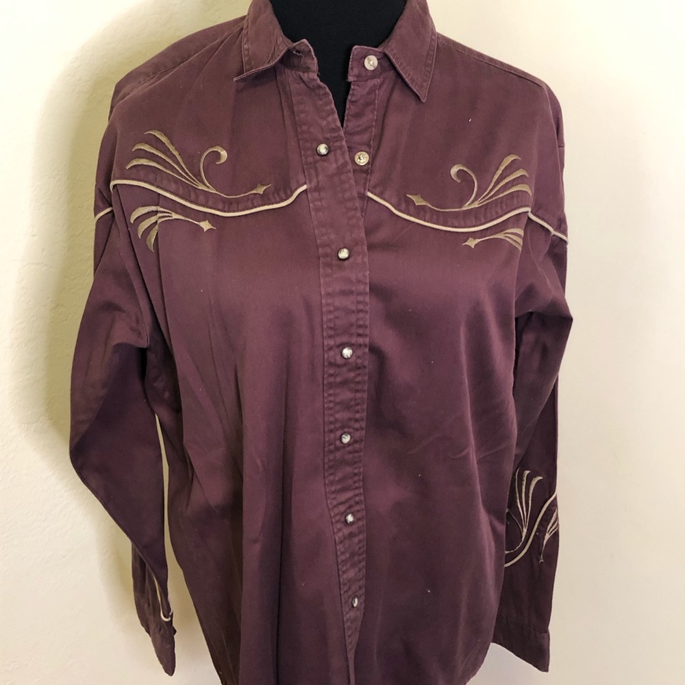 Midwest Garment Co western embroidered long sleeve button up shirt, Medium.